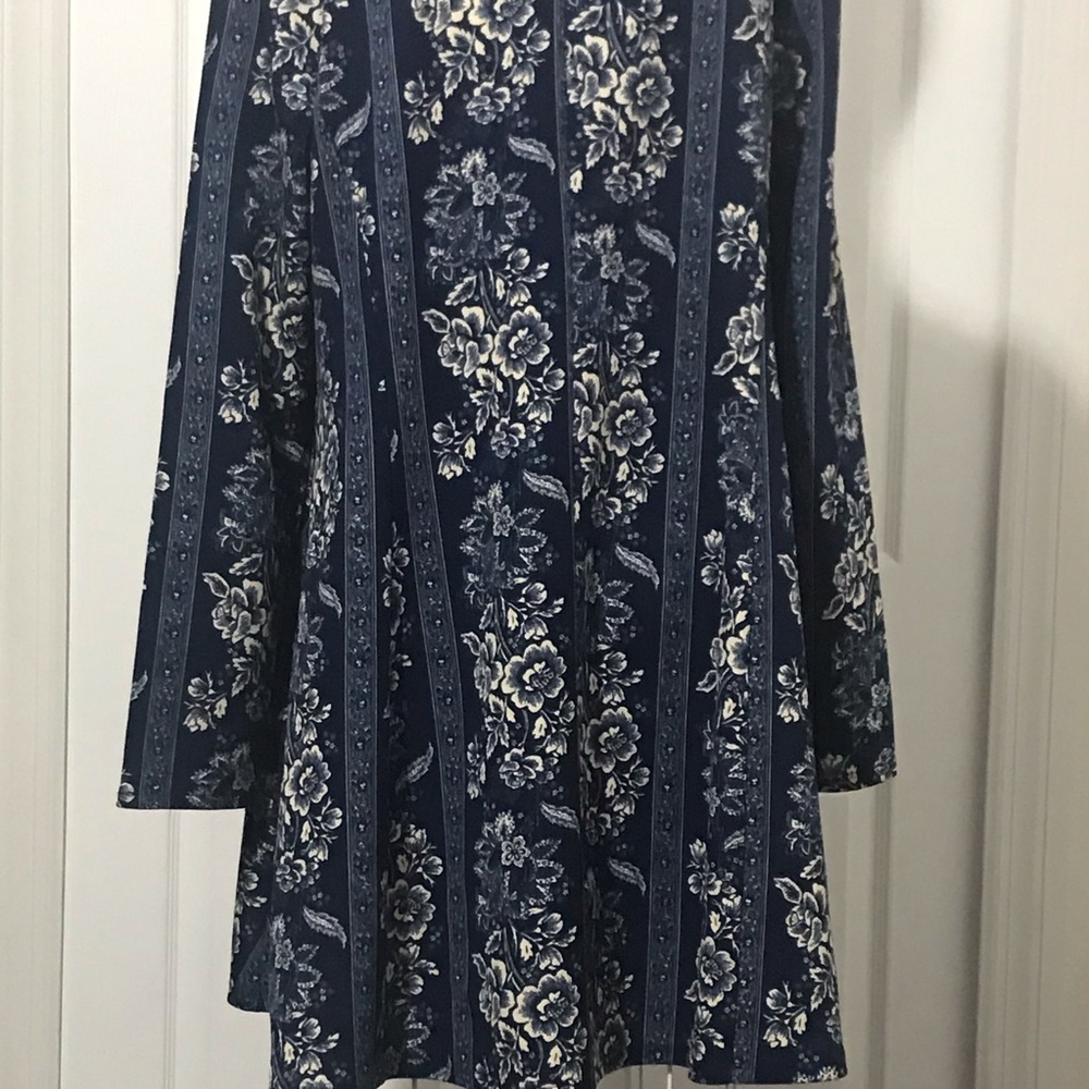 Show me your Mumu Harrison dress size X-La… - Picture 11 of 14